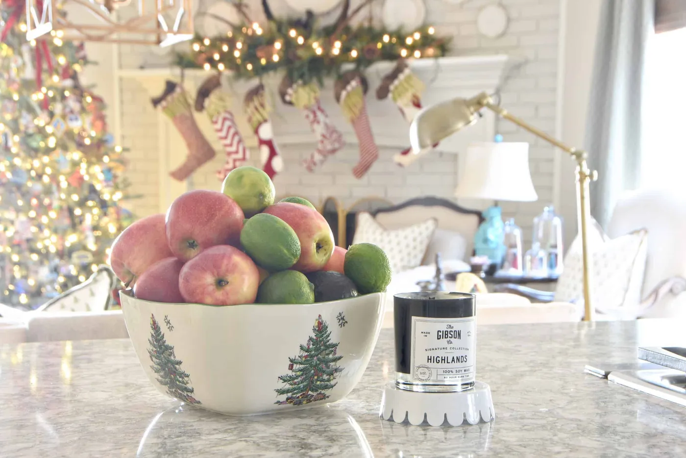 Classic Christmas Home Tour 2023 {Kitchen & Mud Room} – Dixie Delights