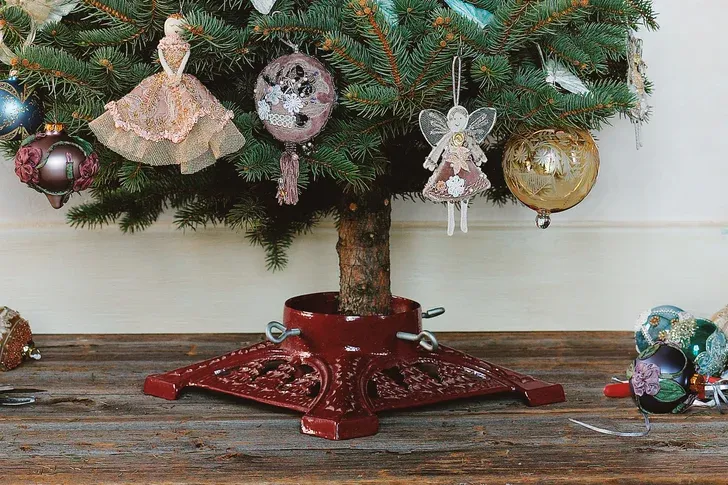 Collecting Vintage and Antique Christmas Tree Stands