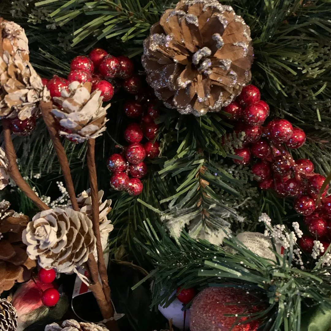 Connect Indoor and Outdoor Holiday Décor | Perfect Power Wash