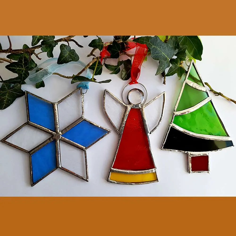 Copper Foiled Christmas Decorations with Nikki Clark - The Makers Mill