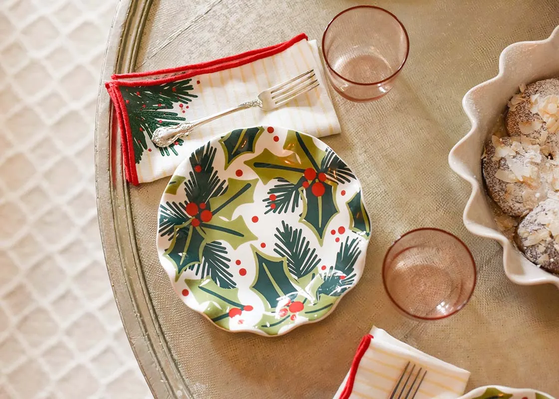 Coton Colors Balsam and Berry Holly Ruffle Plate