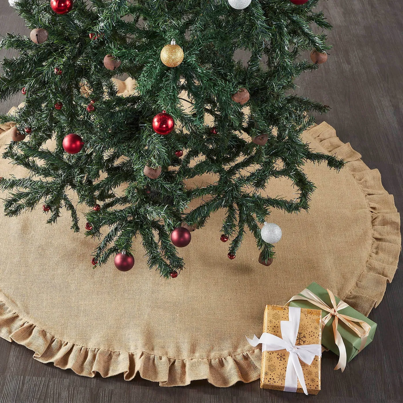 Country Christmas Tree Skirts - Patchwork and Embroidered Styles - Retro Barn Country Linens