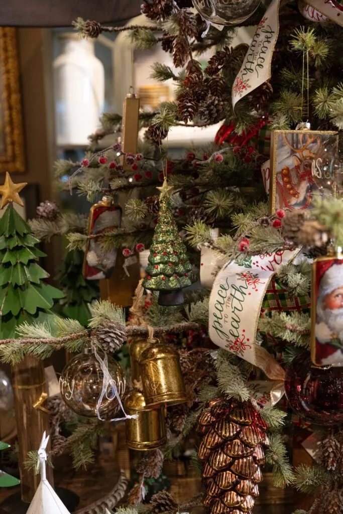 Cozy Cabin Christmas: Nell Hill's Lodge Design Unveiled