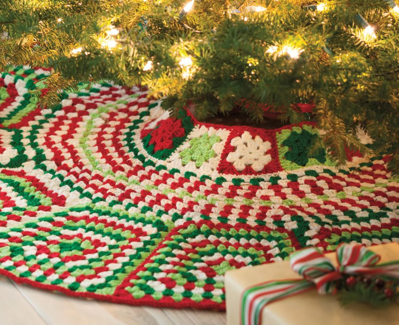Crochet Christmas Christmas Handcrafted Holiday Tree Skirt Pieces Free Crochet  Tree Skirt Pattern For Modern Holiday