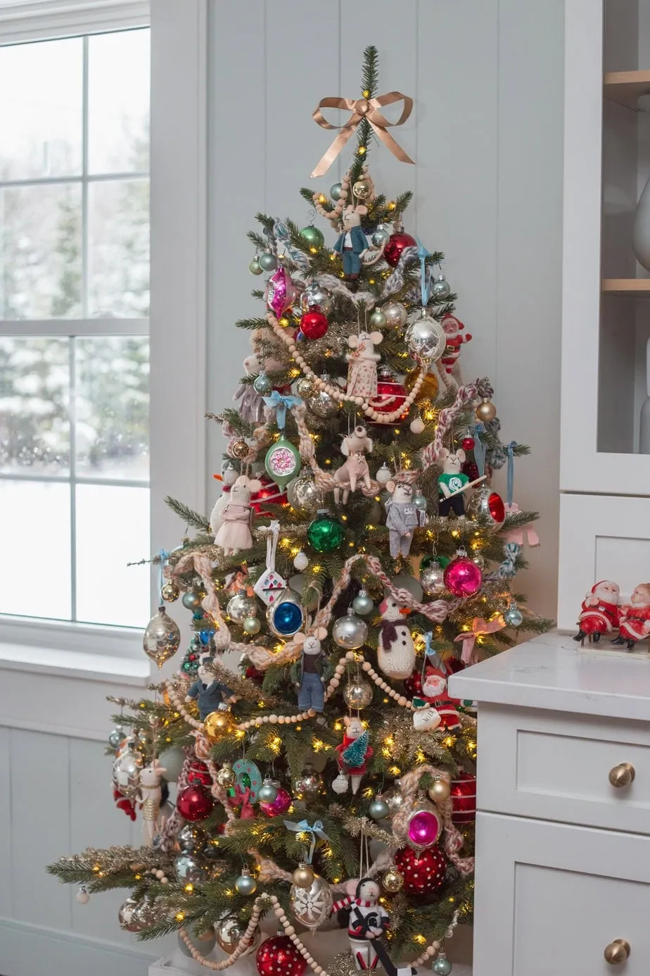 Decor Old Vintage Christmas Trees These Antique Ornaments Bring Back Old-Fashioned Christmas Magic