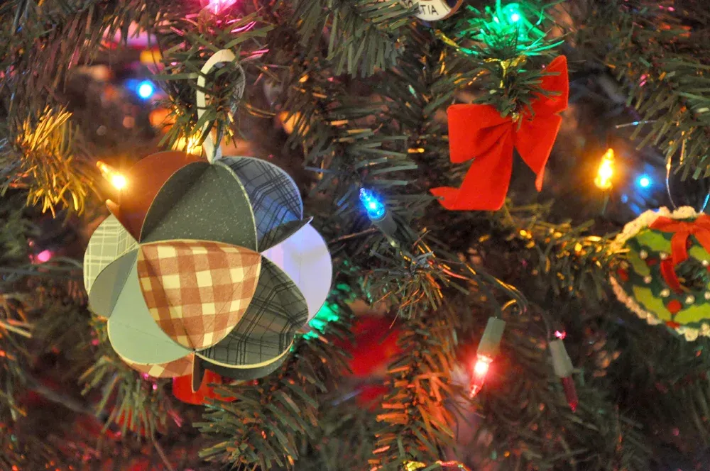 DIY: Christmas Ornament — Darkroom and Dearly