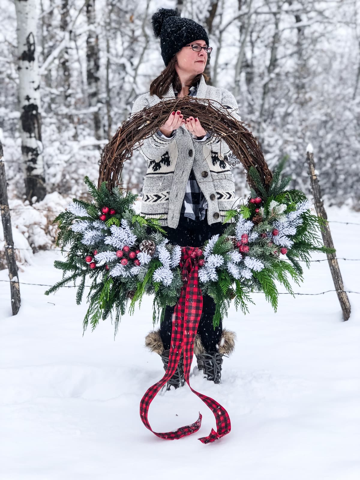 DIY Giant Evergreen Christmas Wreath - A Pretty Life In The Suburbs