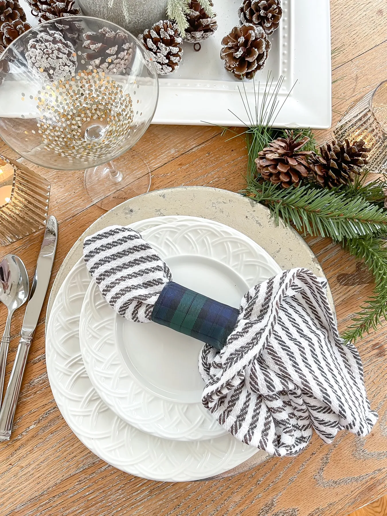 DIY Holiday Napkin Rings - Duke Manor Farm by Laura Janning