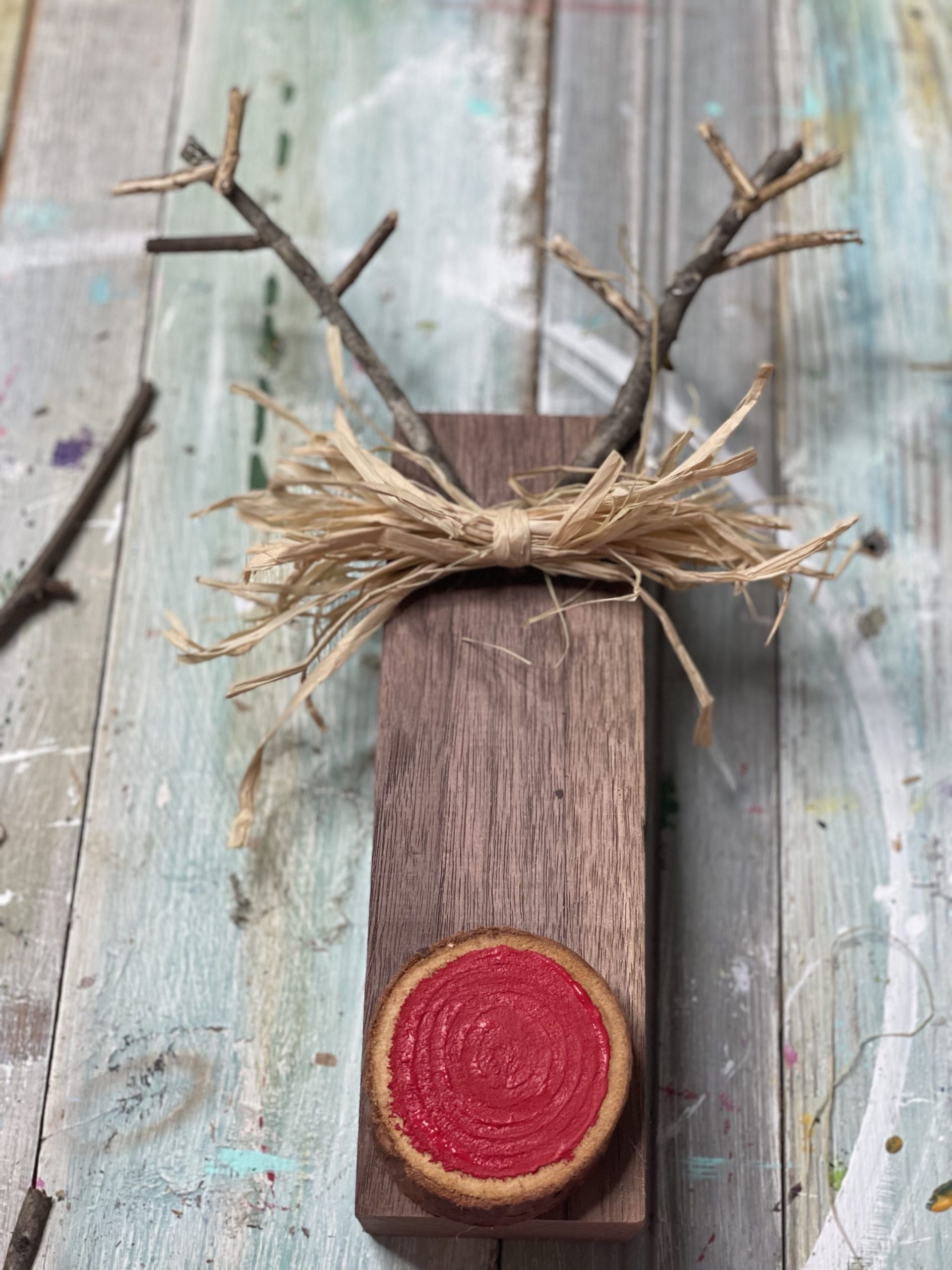 diy-wood-block-reindeer-10 -