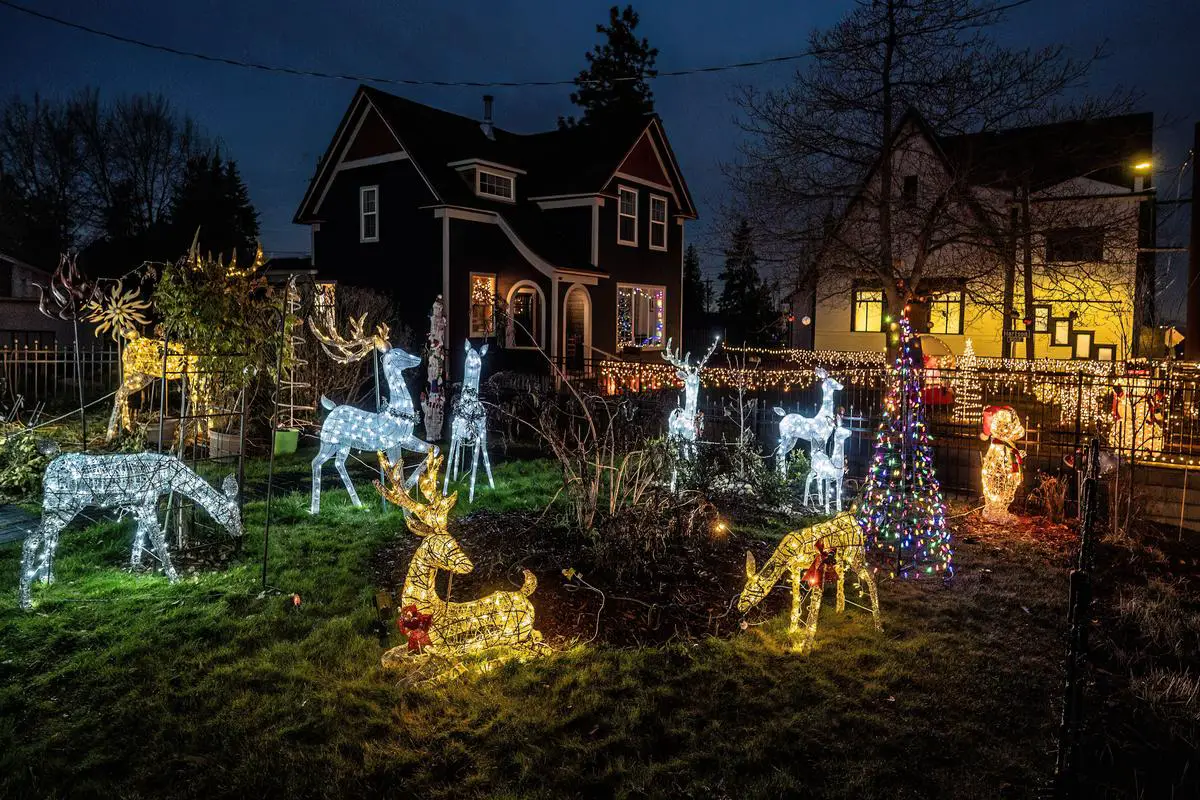 Do you know the best and the brightest holiday lights display in town? Help us put it on the map