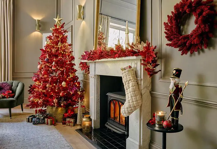 Dobbies Unwraps Five New Decorating Themes For Christmas 2025