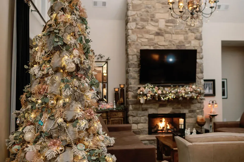 DS Design Nashville — Holiday Decorating