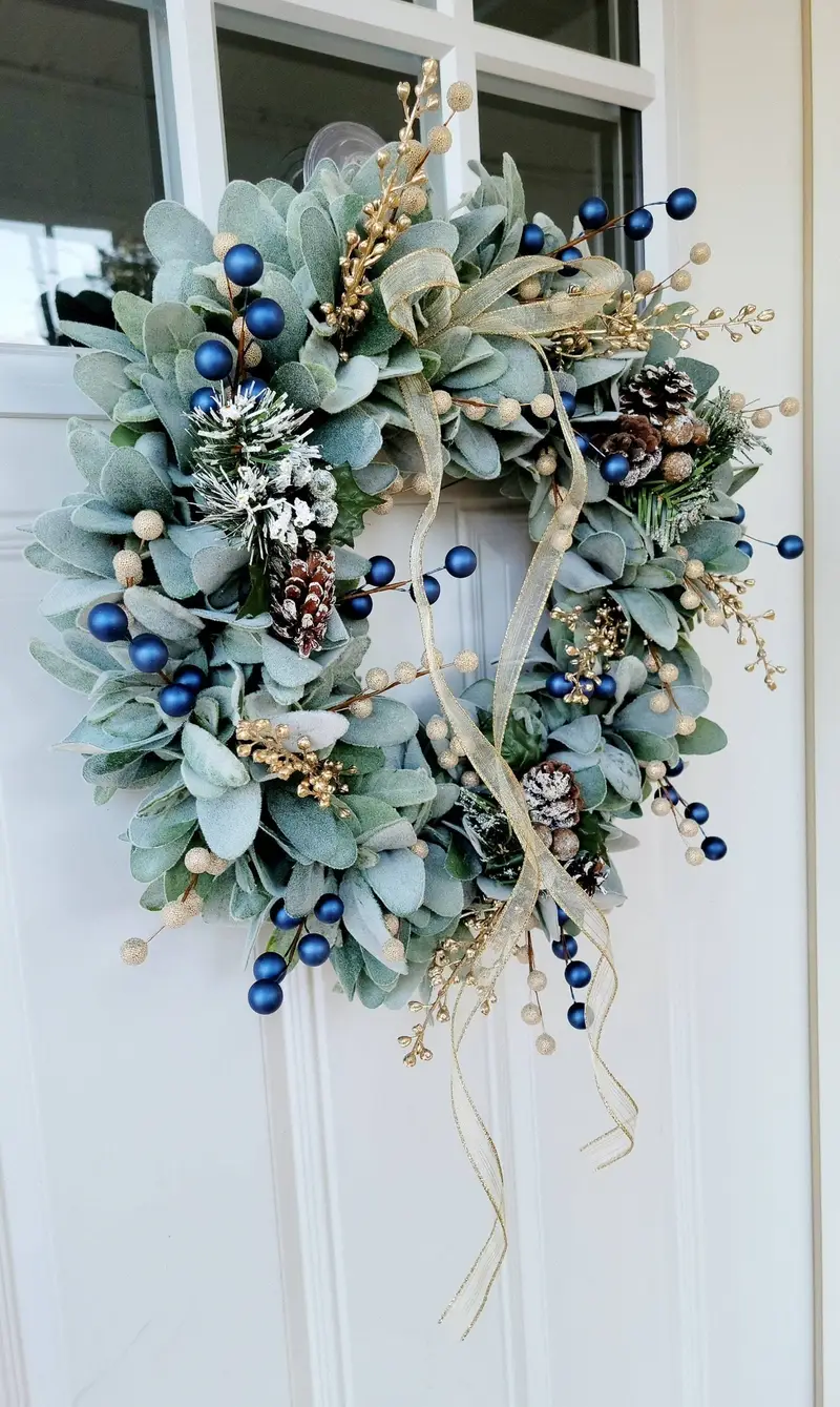 Elegant Winter Wreath (With White Leaves And * Berries) for Festive And  Everyday Front Door Decoration