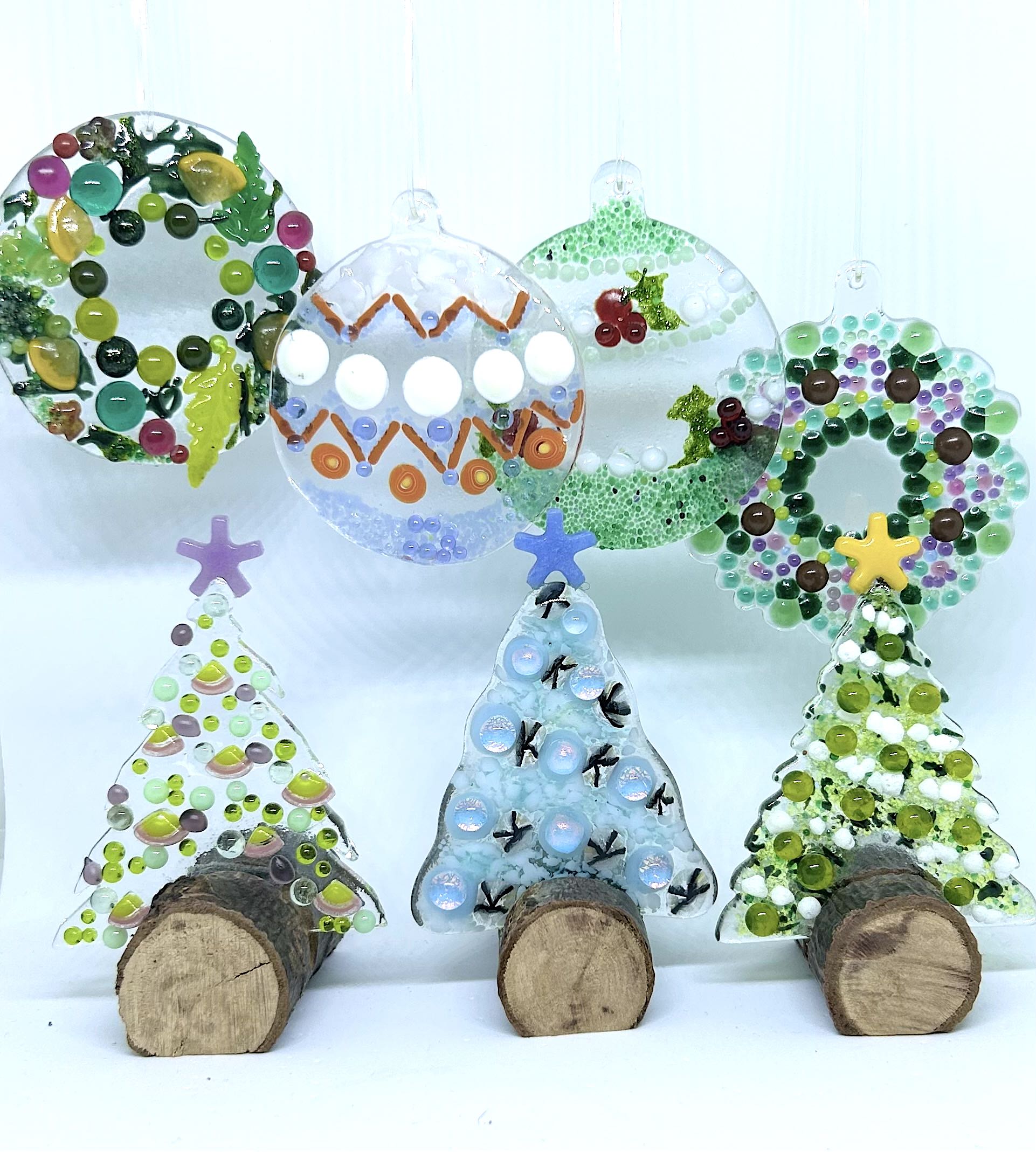 FANTASTIC FESTIVE GLASS FUSING FUN with Julie Bowden, KilnTime - Sunday  25th October 2026 - 2.15pm - The Creative Craft Shows