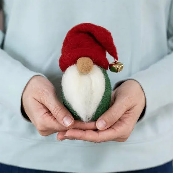 Felted Sky - Christmas Gnome Mini Needle Felting Kit | Fibrecraft