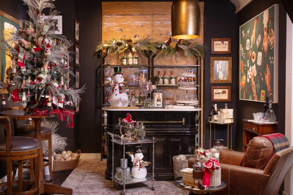 Festive Cheers Bar: A Holiday Haven – Nell Hill's
