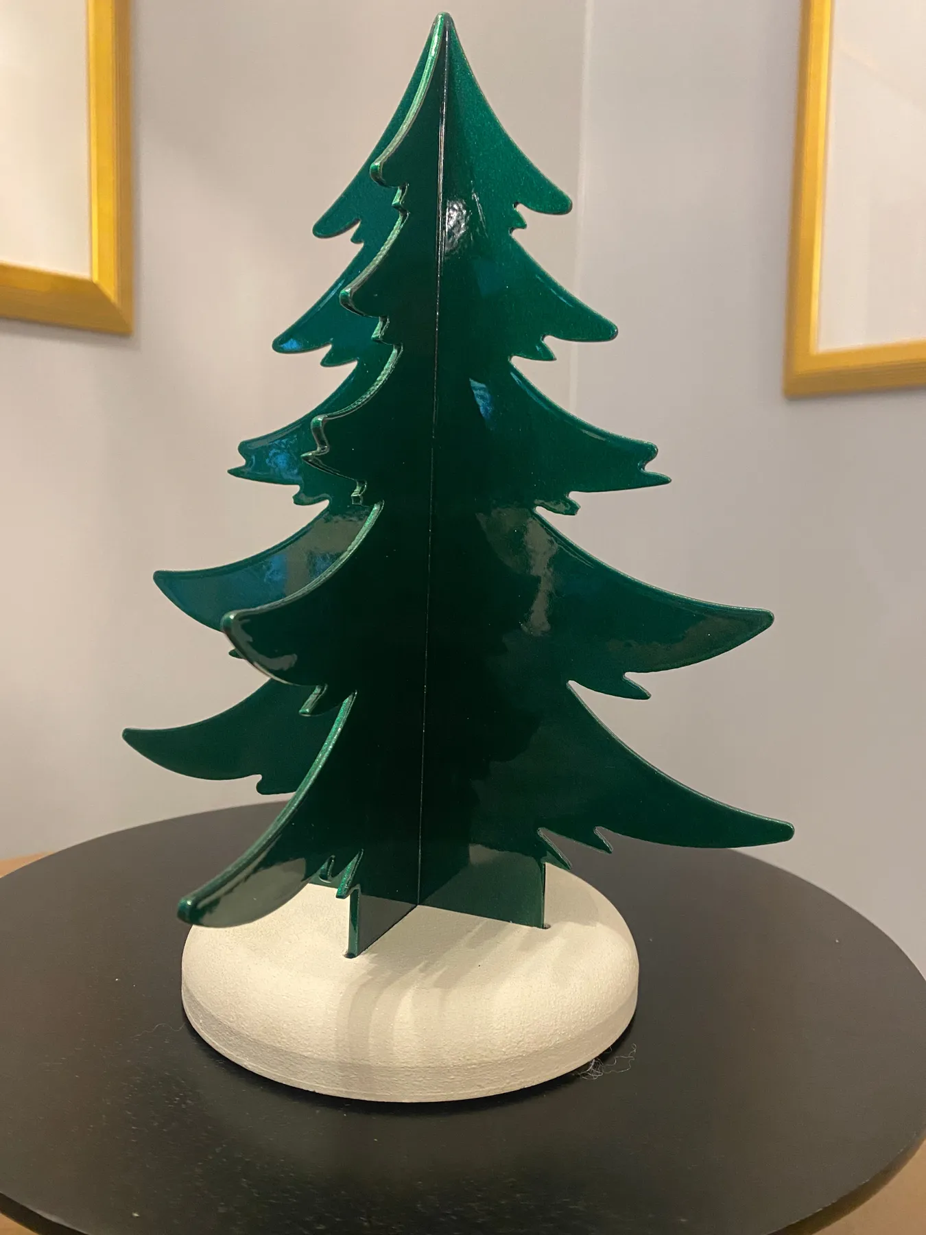 Festive Green Tabletop Christmas Tree with Glitter Base – Lakeview Metals