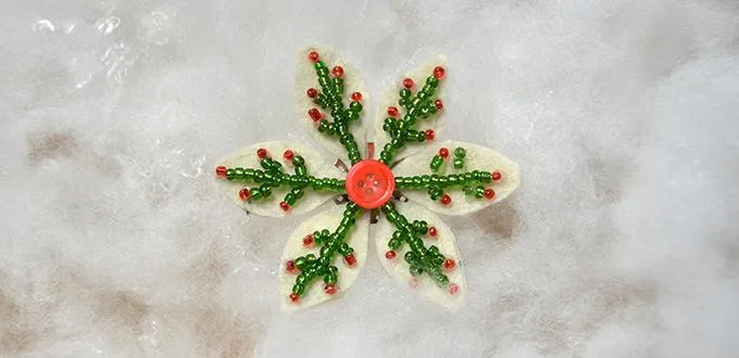 Free Pattern for Making a Beaded Snowflake Brooch in Red and Green -  Pandahall.com