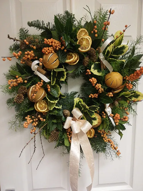 Front Door Plastic Christmas Wreath 50cm XL Christmas Wreath Artificial  Hanging Xmas Garland Home Front Door