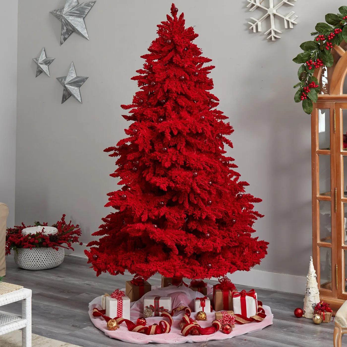 Full Red Christmas Trees Near Me at Lowes.com