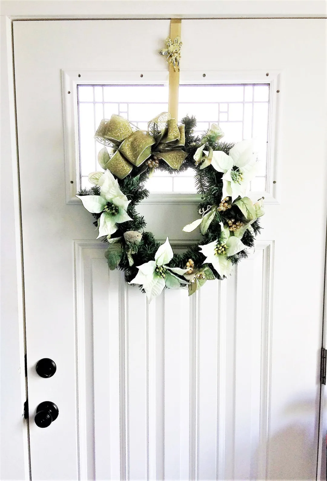 Green Poinsettia Winter Wreath: Rustic Front Door Decor - Etsy Poinsettia  Winter Wreath Frosted Greenery Wall Decor
