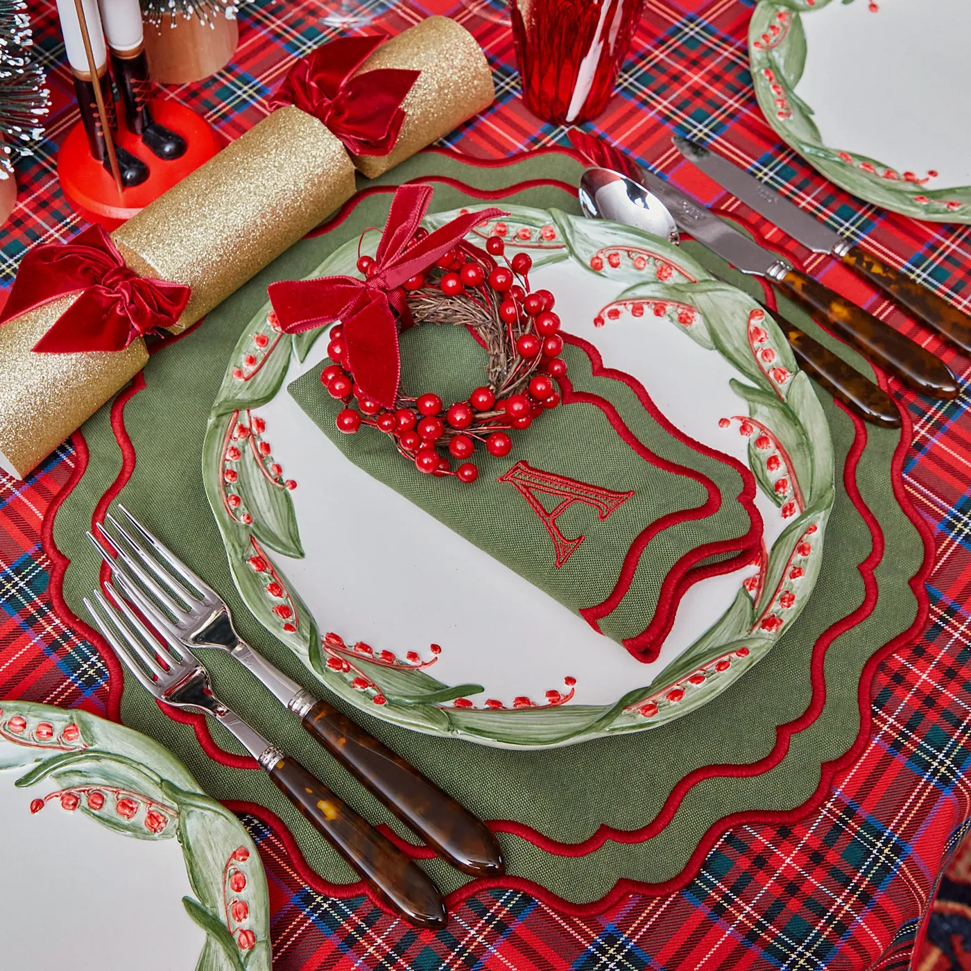 Green & Red Katherine Scalloped Napkins, Set of 4