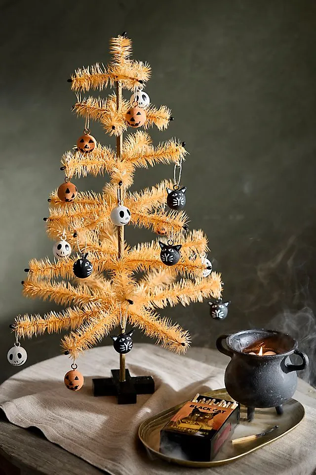 Halloween Feather Tree | Terrain
