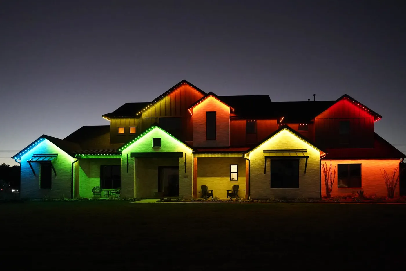 Holiday & Christmas Light Installers in Houston, TX - Decorate With Lights