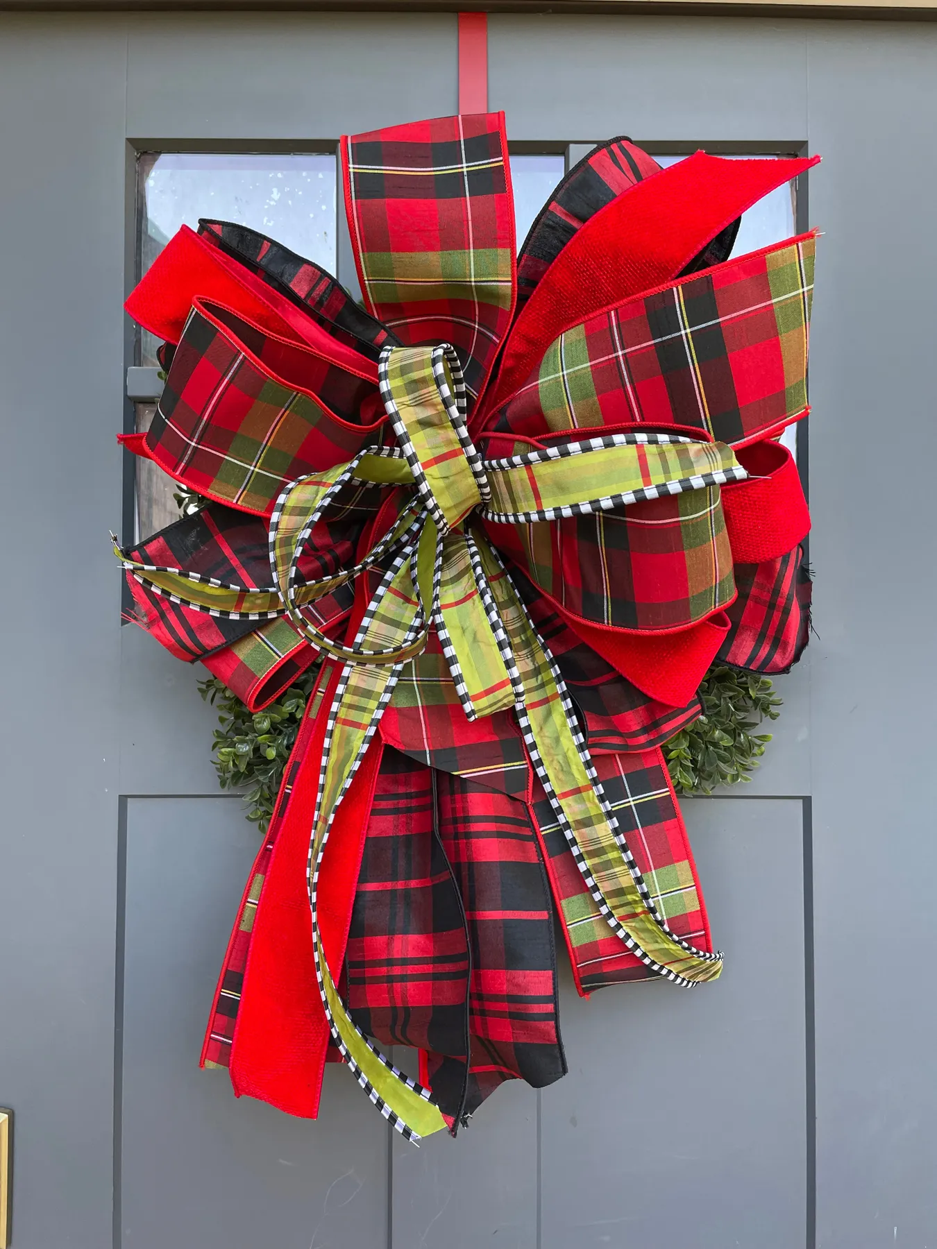 Holiday Hand Tied Bows – J. Anise & Co.