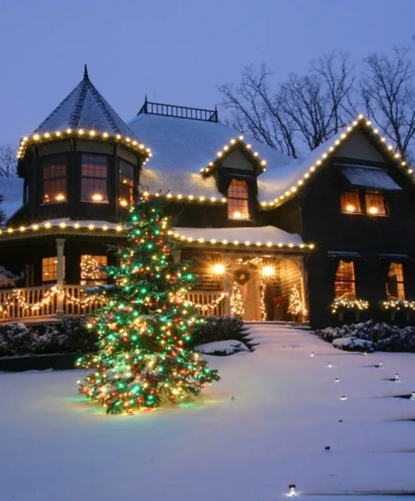 Holiday Lighting Services | Green Oasis