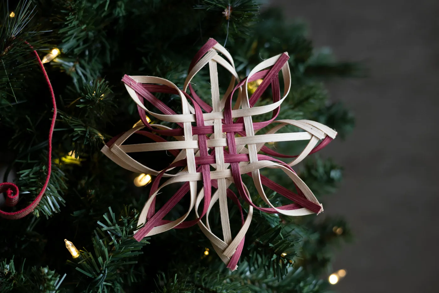 Holiday Reed Stars - Shaker Village of Pleasant Hill