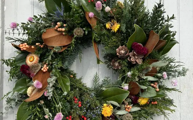 Holiday Wreath Making Workshop at Abernethy & Spencer