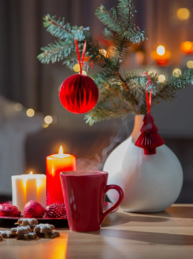 How to Create the Thrilling Magic of Scandinavian Christmas Decorating