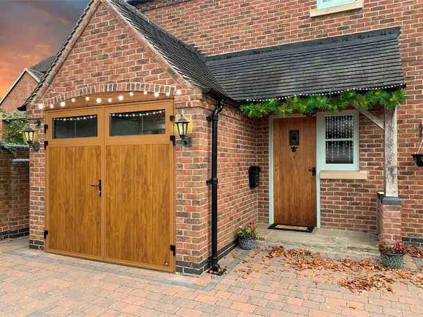How to decorate a garage door at christmas: festive tips | The Garage Door Centre