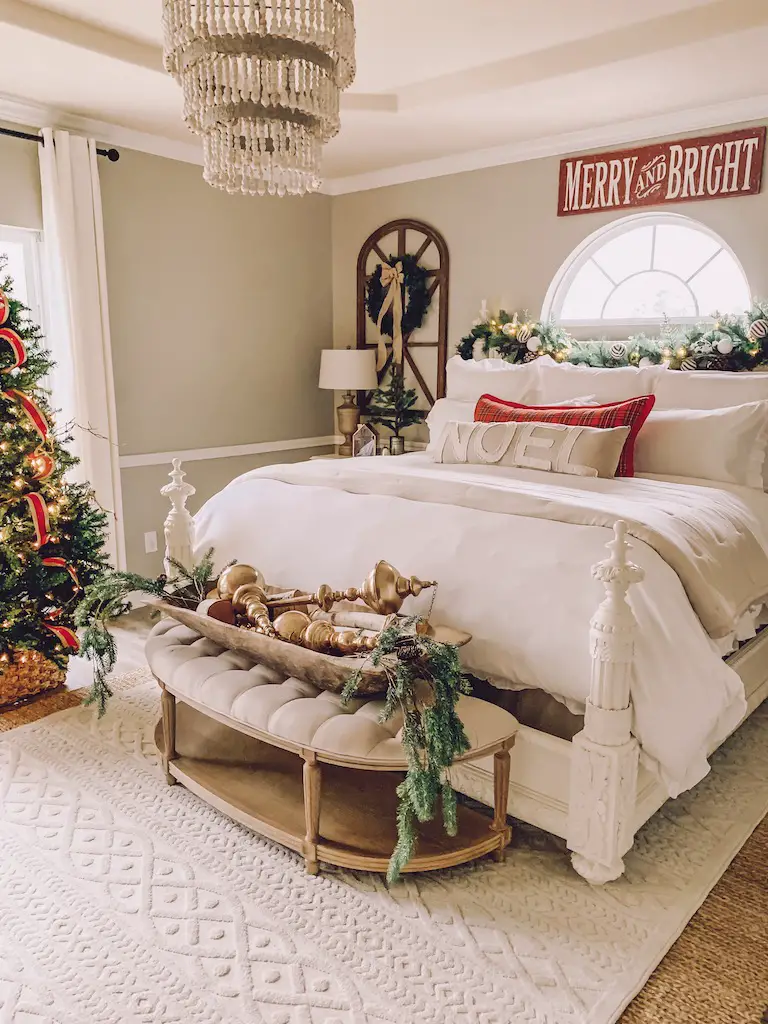 How to Decorate Your Bedroom for Christmas -