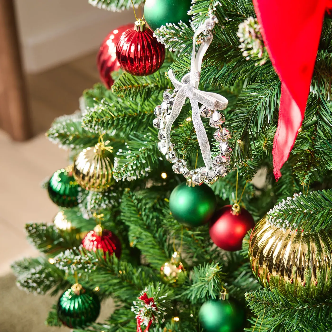 How to Decorate Your Christmas Tree – Kmart