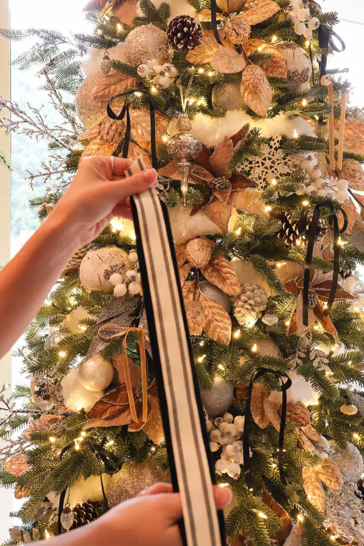 How to Easily Design the Most Admired Christmas Tree with Ribbon Right Now