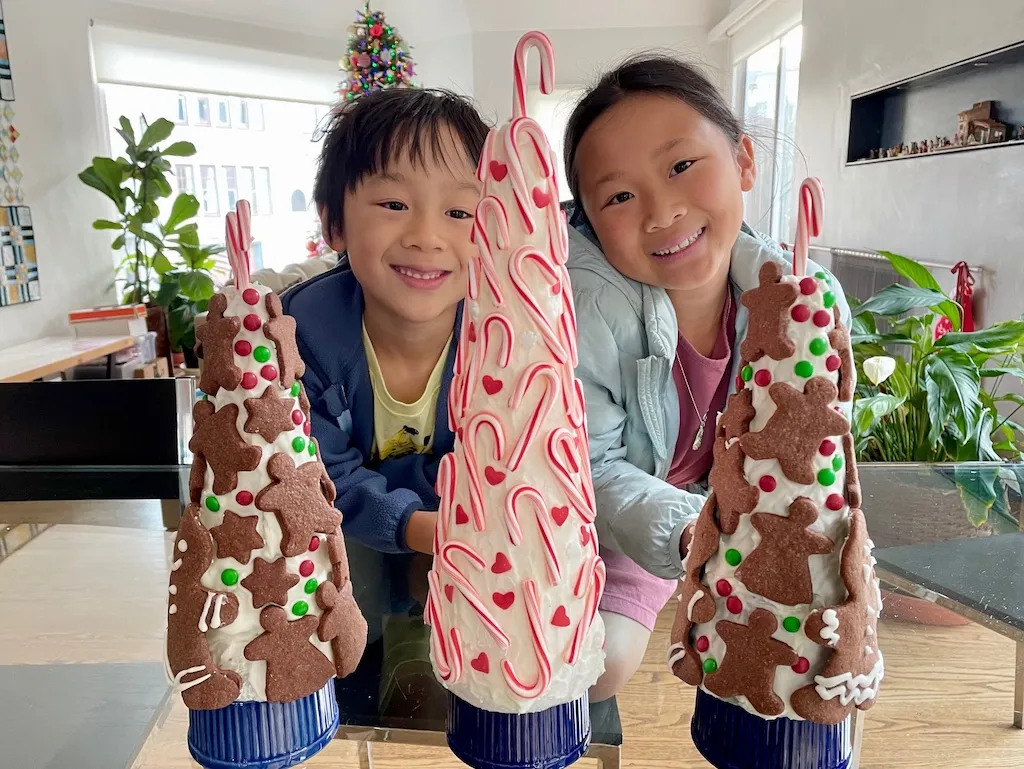 How to Make a Cookie Christmas Centerpiece