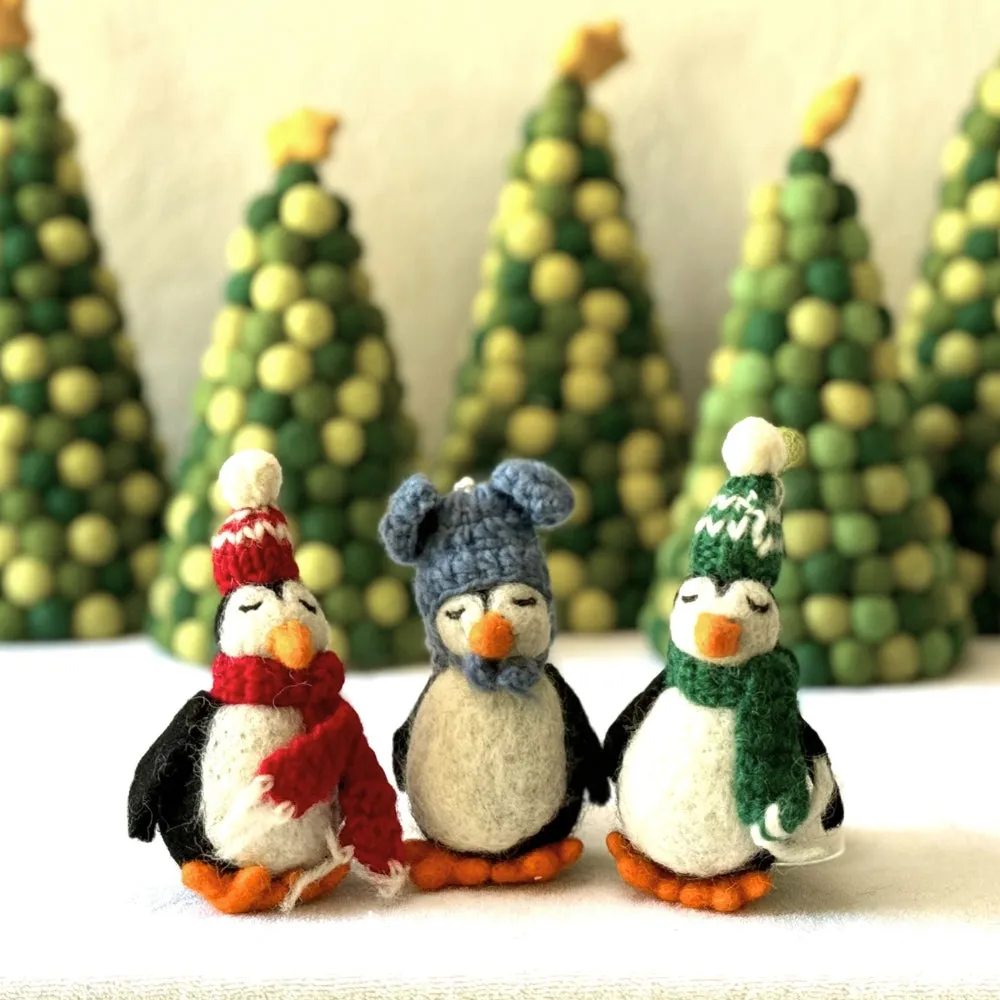 Humble Hilo Handmade Felt Christmas Ornaments Penguins with Knitted Hats(3 pack)