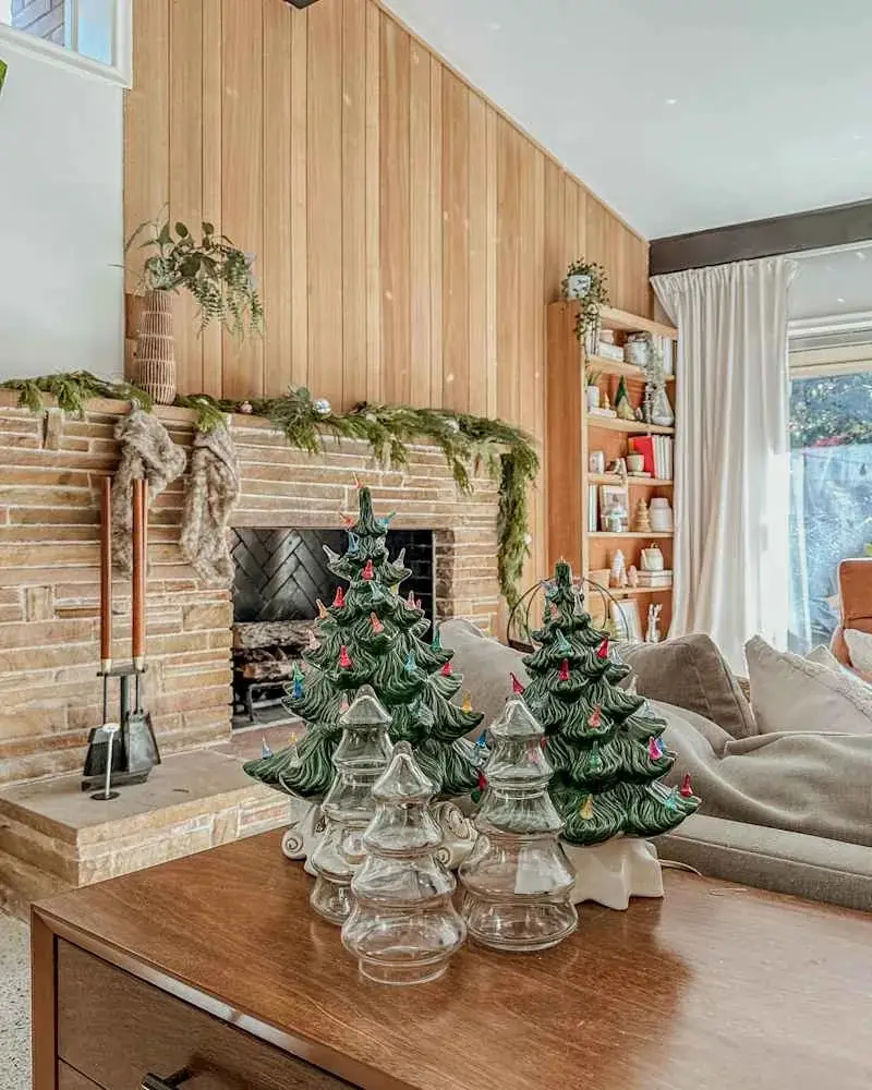 I'm Absolutely in Love with This MCM Home's Perfect Retro Holiday Vibes -  Yahoo Life UK
