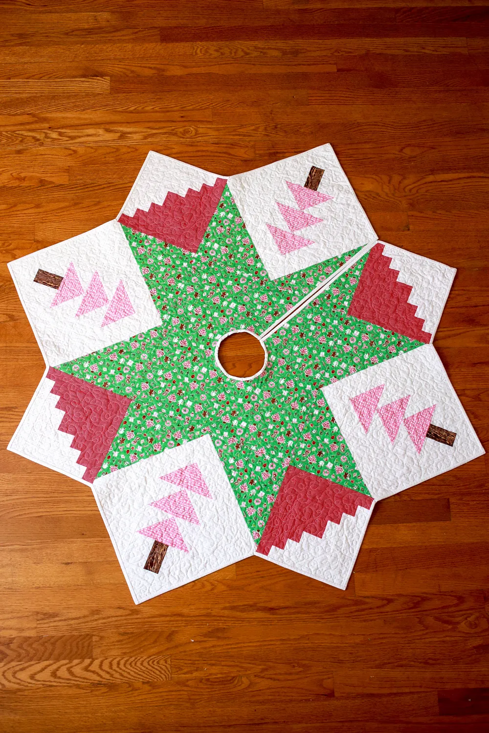 In Color Order: Quilted Christmas Tree Skirt