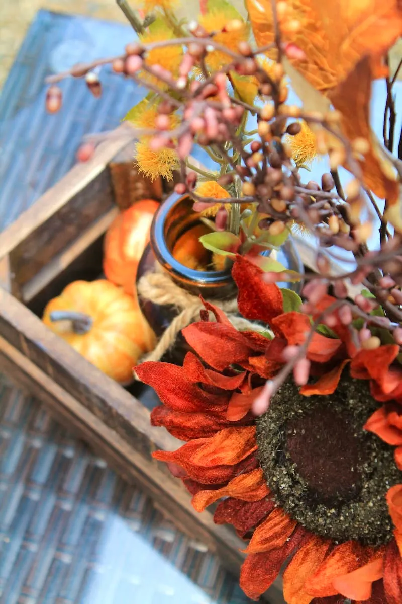 Inexpensive Simple Fall Table Centerpiece Ideas