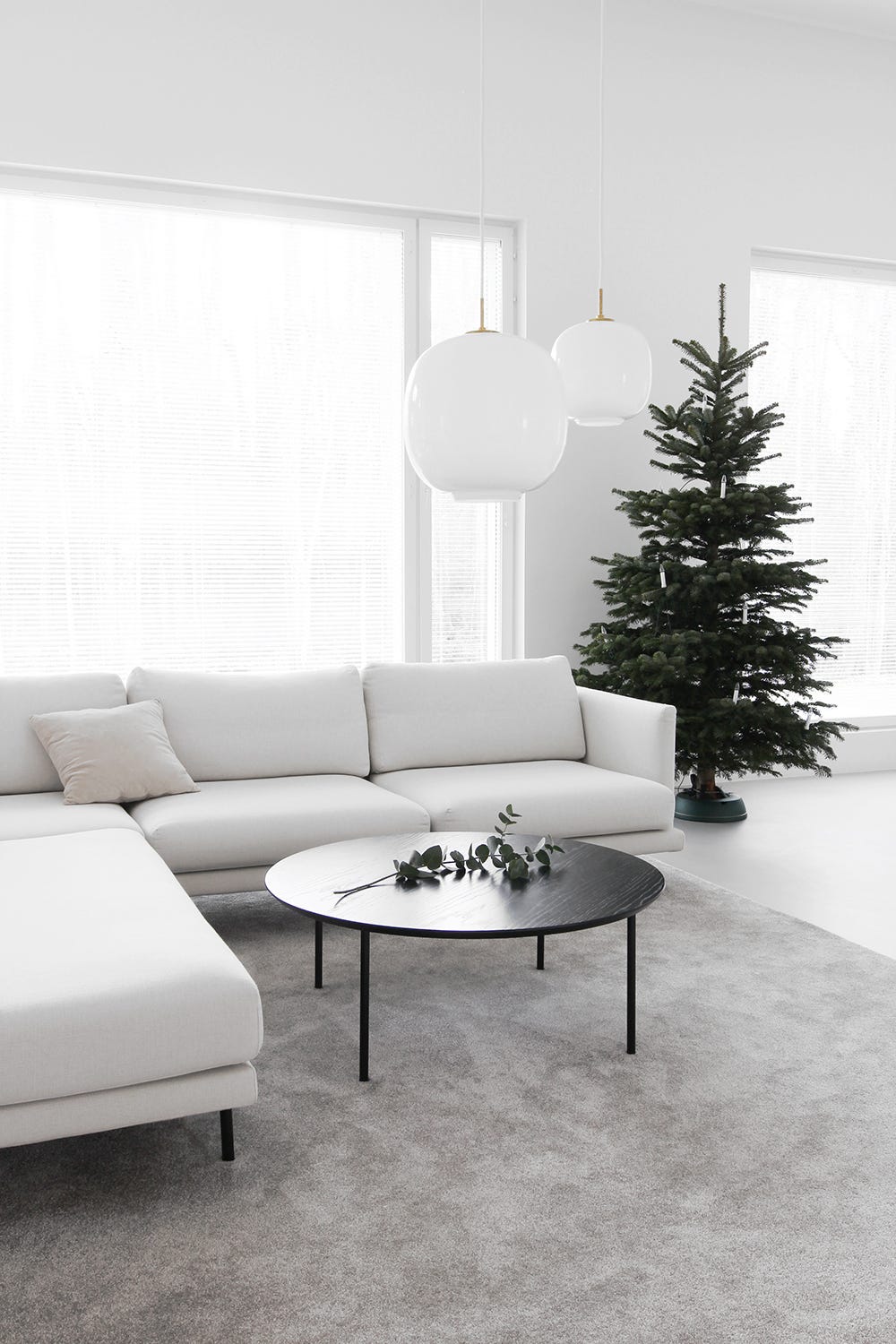 Inside Minimalism Nº42 - MINIMALISM