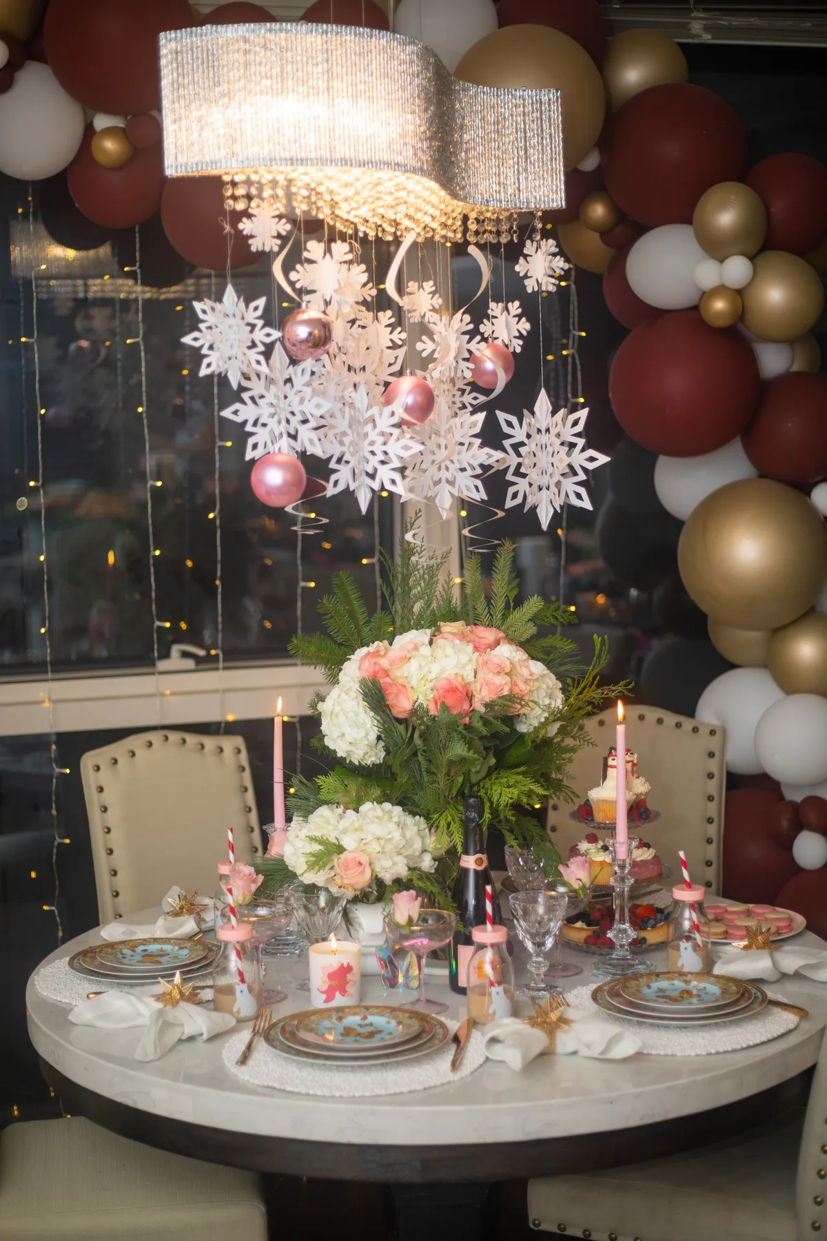 Luxurious holiday dining table with floral centerpiece and festive decorations, perfect for celebrations.