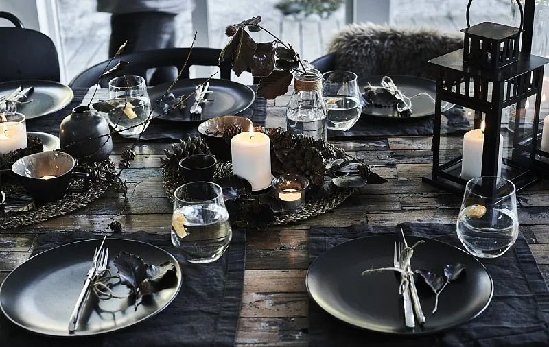 Nature-inspired winter table-setting ideas