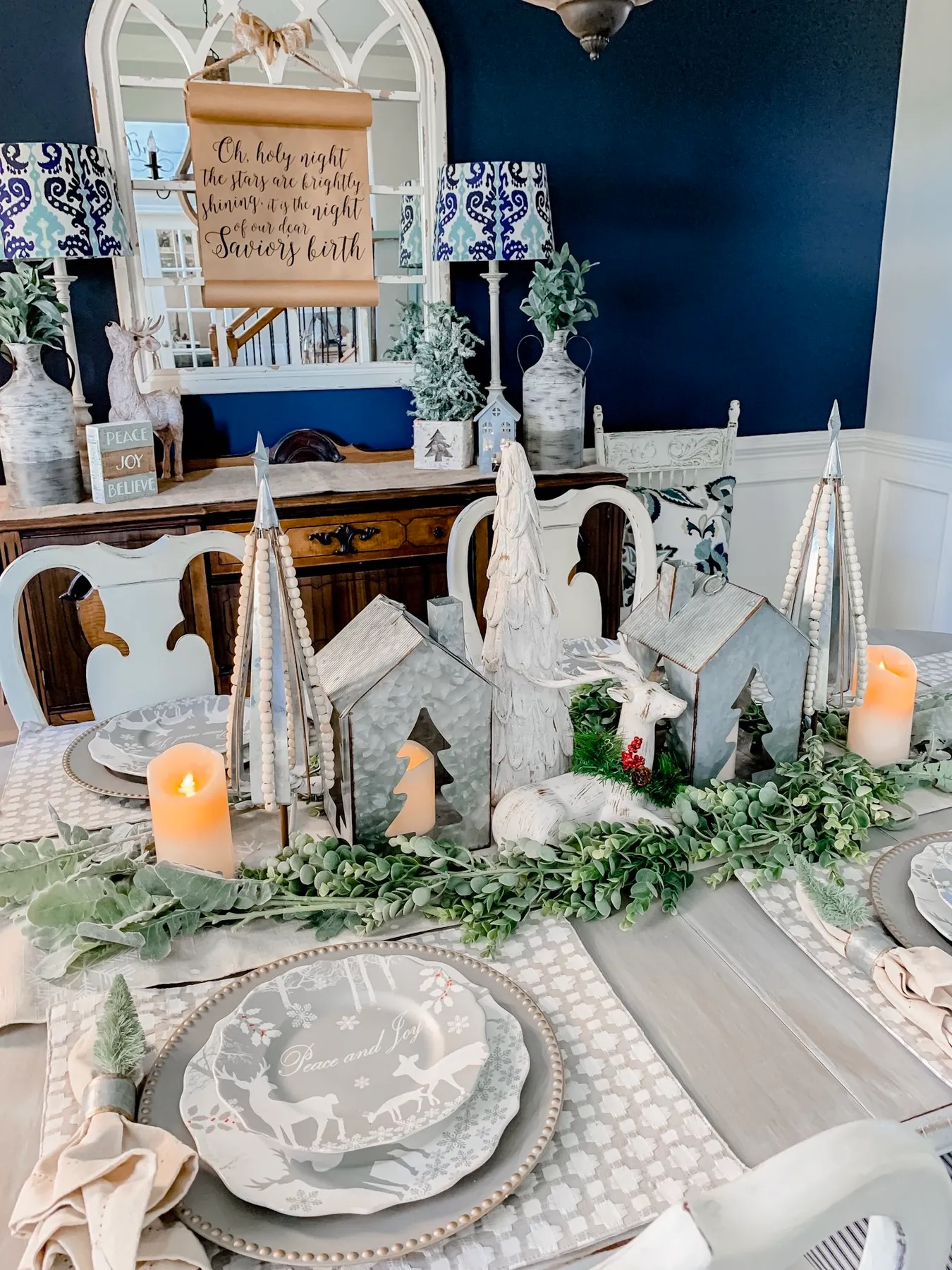 Neutral Christmas dining room decor used in a bold space! - Wilshire Collections