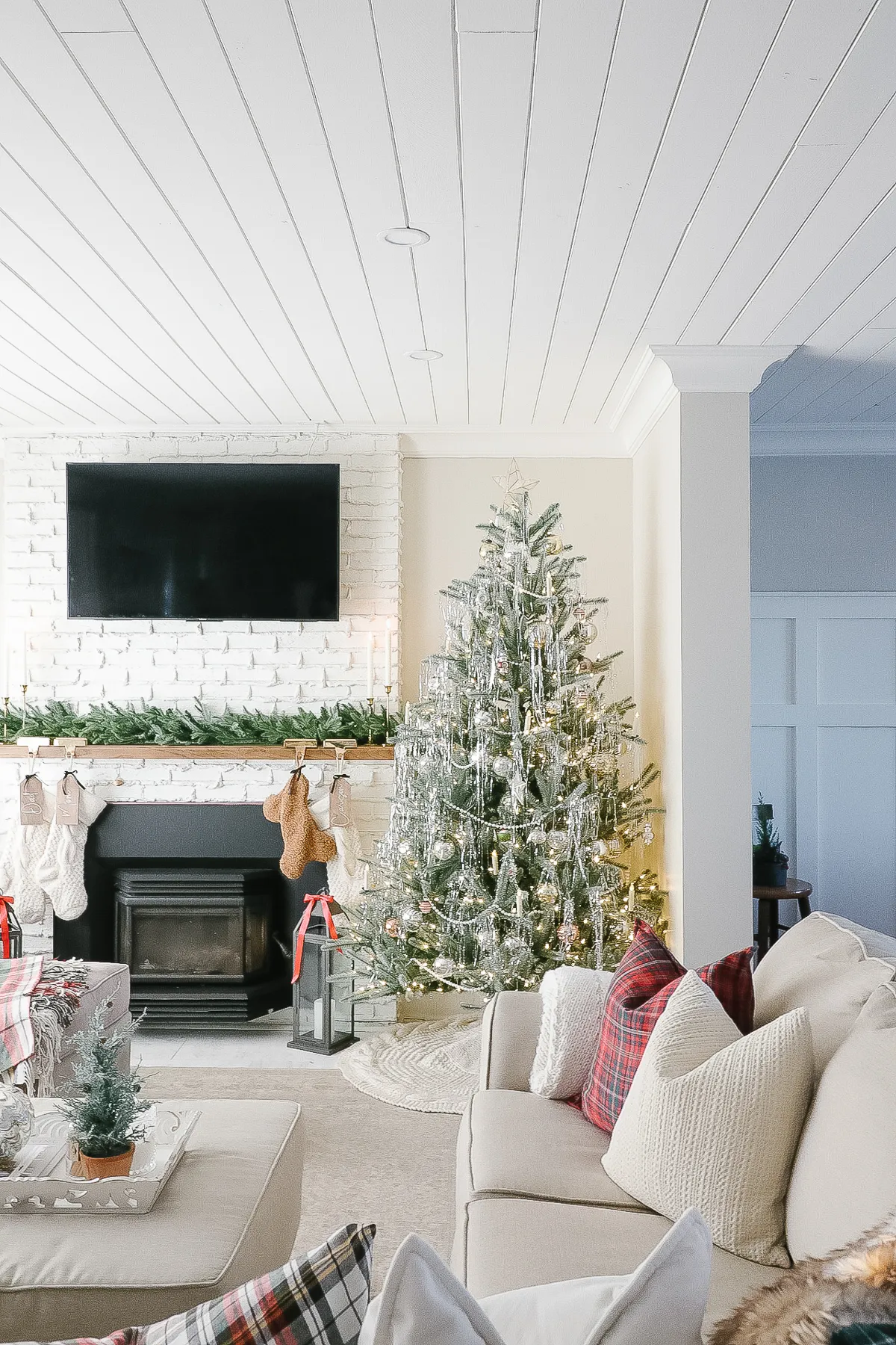 Our Favourite Pre-lit Artificial Christmas Trees for Every Budget - Making  it in the Mountains