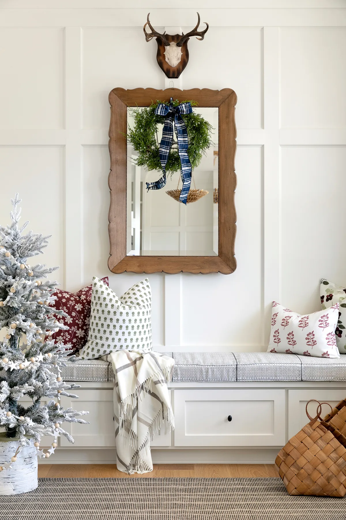 Our Tips for Styling a Holiday Wreath | Bria Hammel Interiors