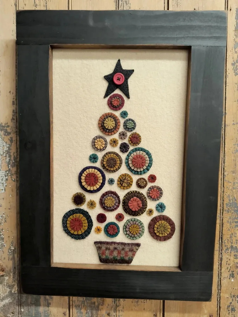 Penny Christmas Tree Wall Hanging by All About Ewe – fiddlestix designs