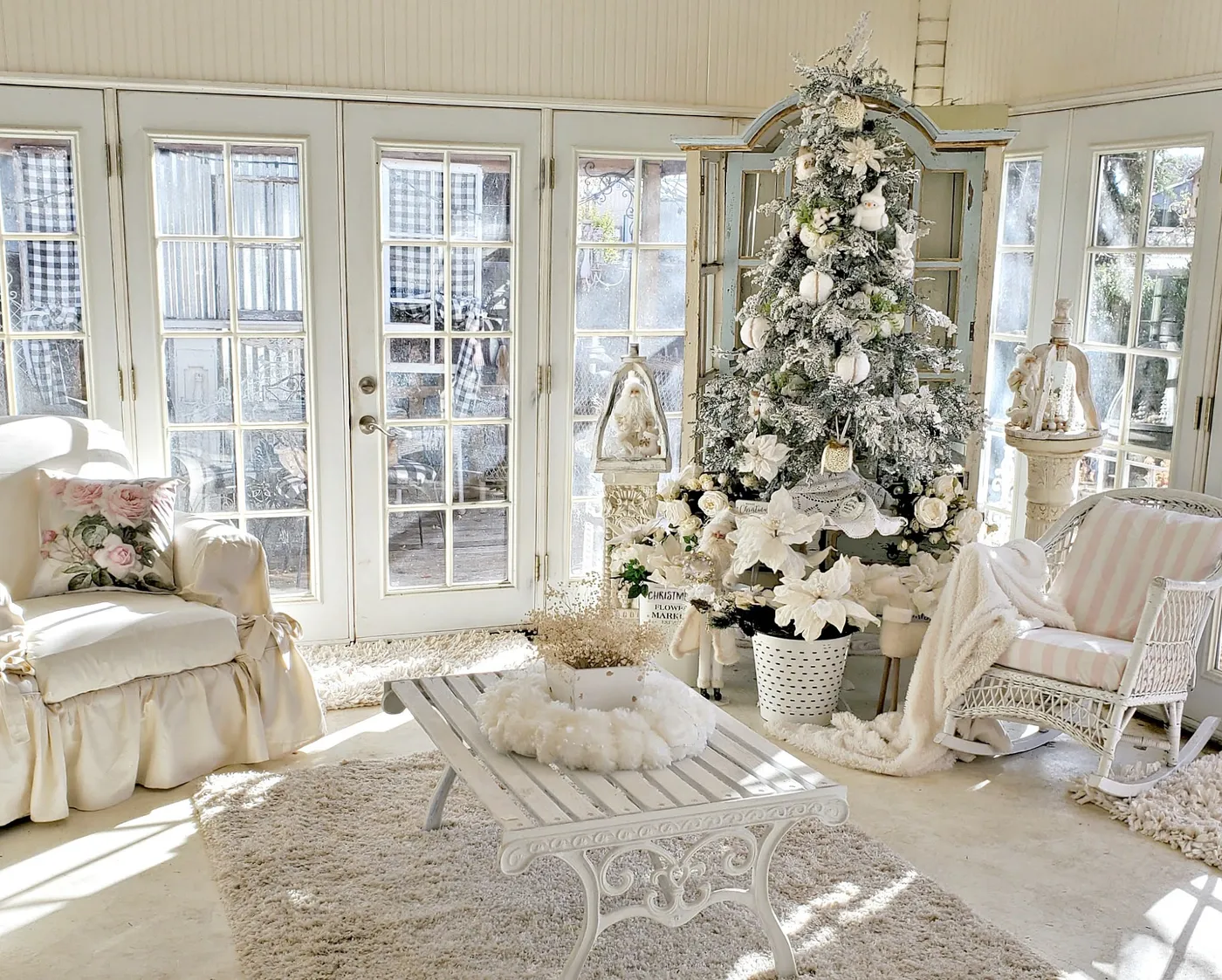 Penny's Vintage Home: Simple Nature Themed Christmas Tree